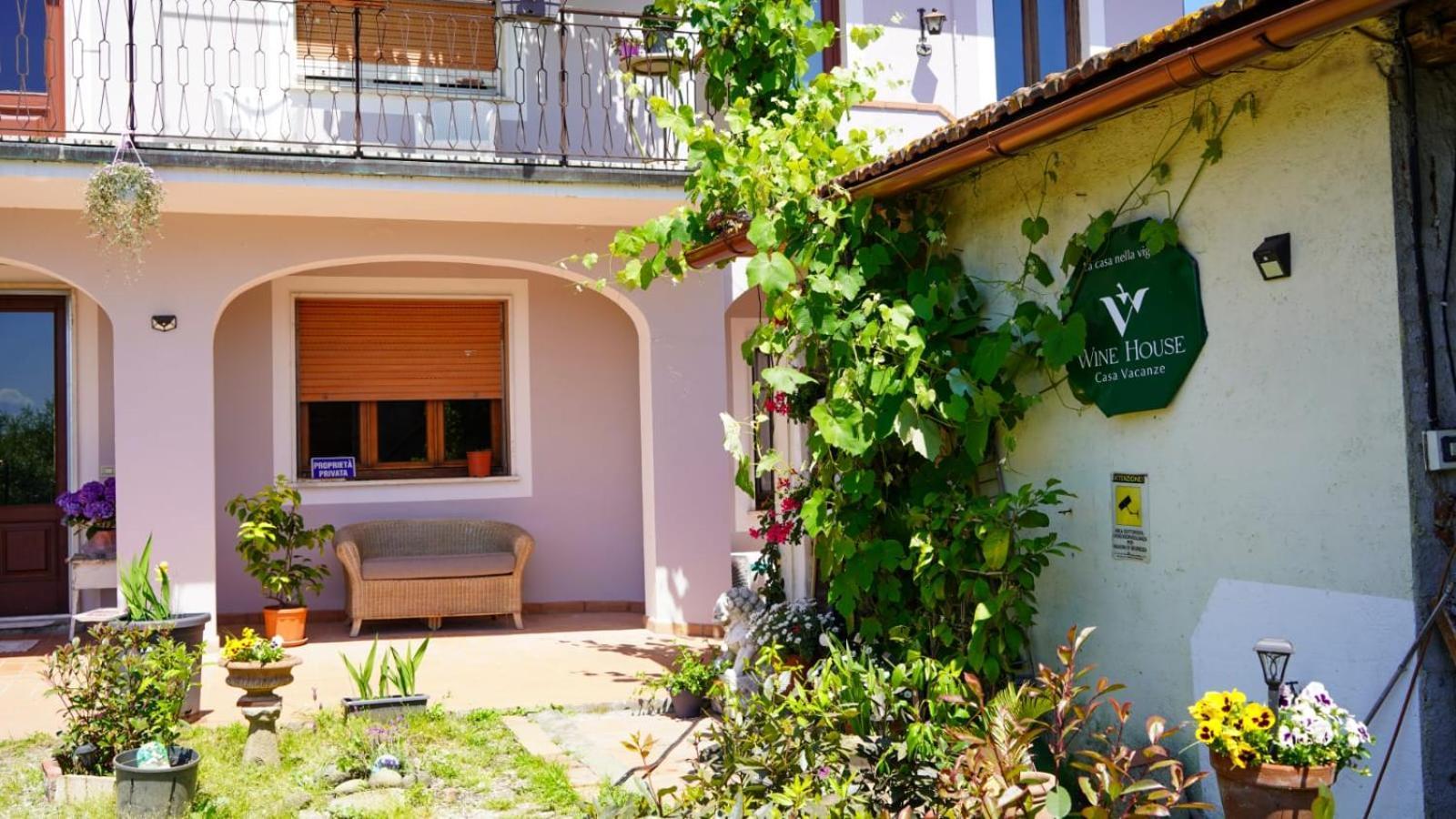 Wine House Bed & Breakfast Capannori Exterior photo