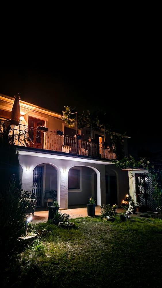 Wine House Bed & Breakfast Capannori Exterior photo
